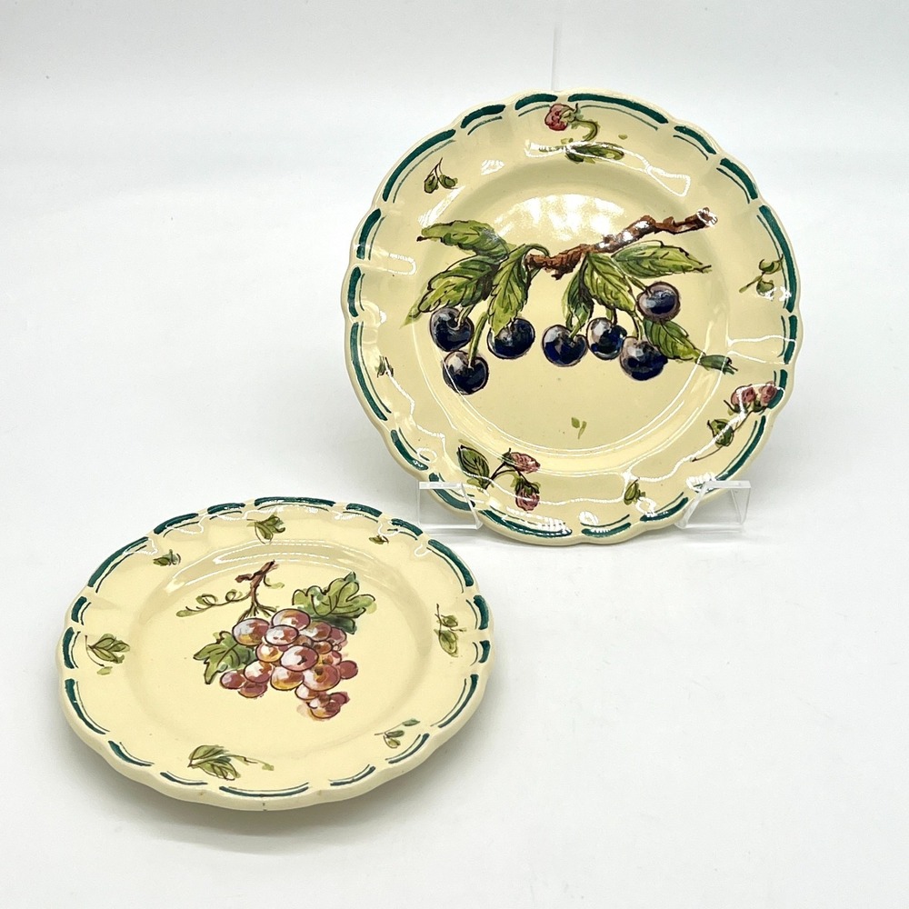 ⚜️ 2 M.G. A. Mazzotti Glazed Ceramic Hand Painted Fruit Plates Vintage Signed